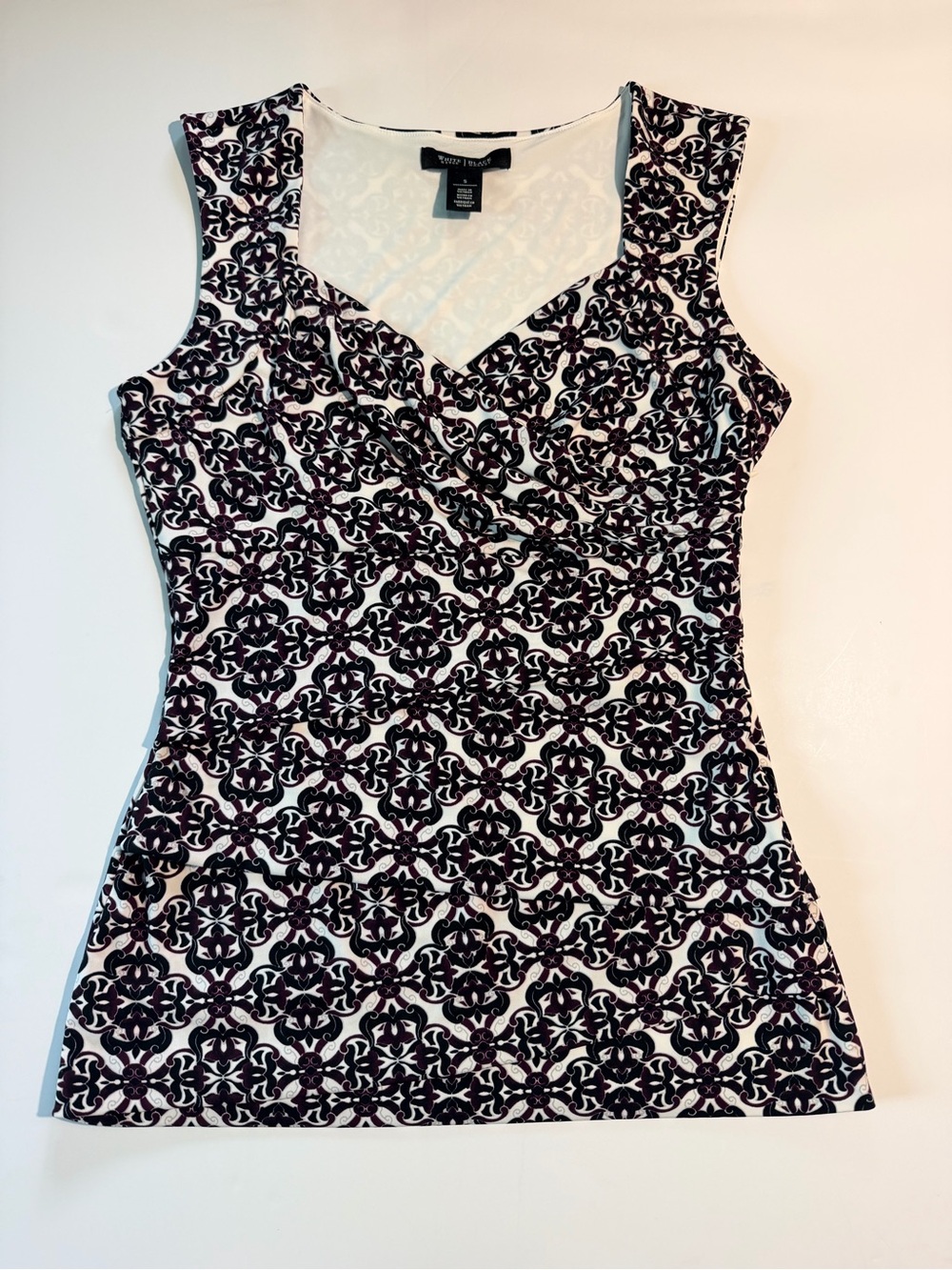 White House Black Market Black and Deep Purple Printed V-Neck Tank
